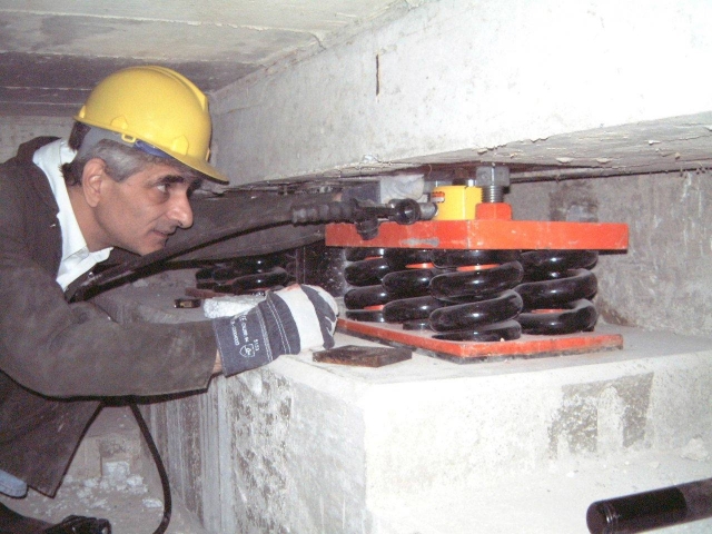 Isolation Bearings Installed - Click to enlarge Isolation Bearings Installed